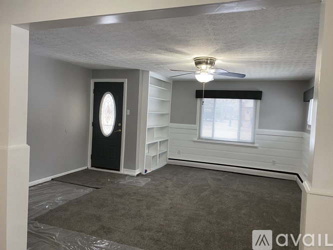 2084 Maplewood Rd 3 Beds Single Family Home for Rent - Photo gallery 2