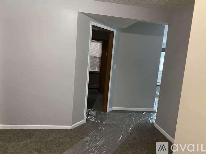 2084 Maplewood Rd 3 Beds Single Family Home for Rent - Photo gallery 4