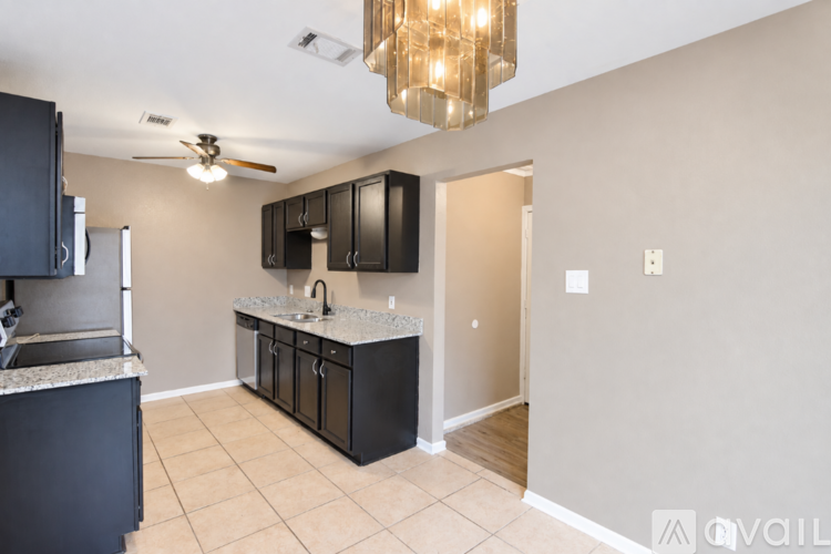2705 Cross Timber Dr 4 Beds Single Family Home for Rent - Photo gallery 5