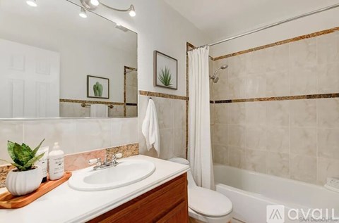 2608 Broadway 2 Beds Apartment for Rent