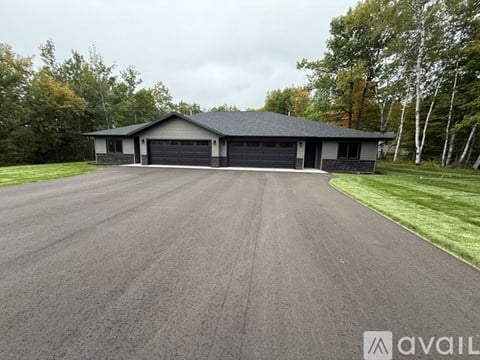 3971 Haines Rd 3 Beds Apartment for Rent