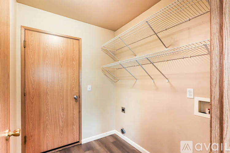 8526 148th Street Ct E 3 Beds Single Family Home for Rent - Photo gallery 5