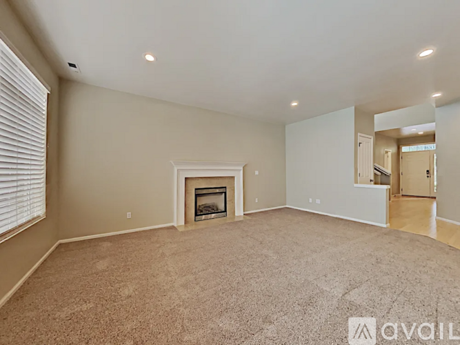 6251 40th St E 3 Beds Single Family Home for Rent - Photo gallery 2
