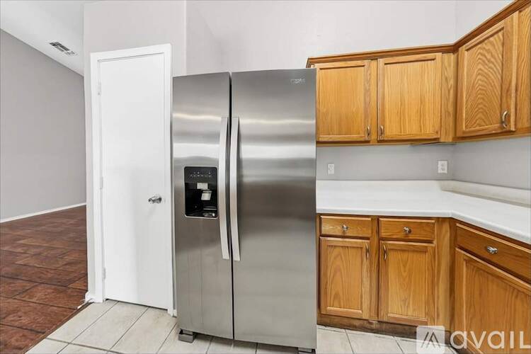 9225 162nd St 3 Beds Single Family Home for Rent - Photo gallery 1