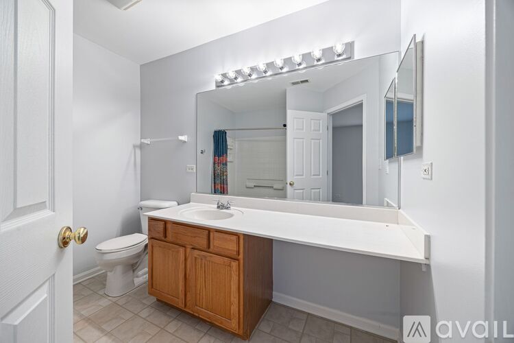 1333 New Haven Drive 2 Beds Townhouse for Rent - Photo gallery 4