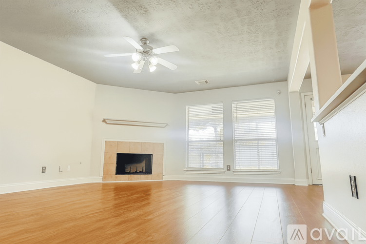20027 Still Manor Ct 4 Beds Single Family Home for Rent - Photo gallery 4