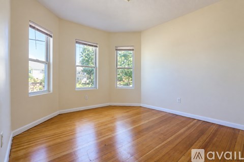 41 Harvard Street 3 Beds Apartment for Rent