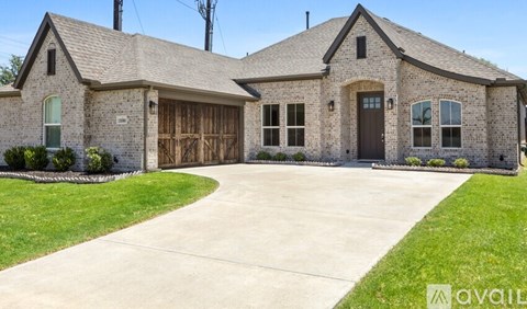 15086 Brazoria Drive 4 Beds Apartment for Rent