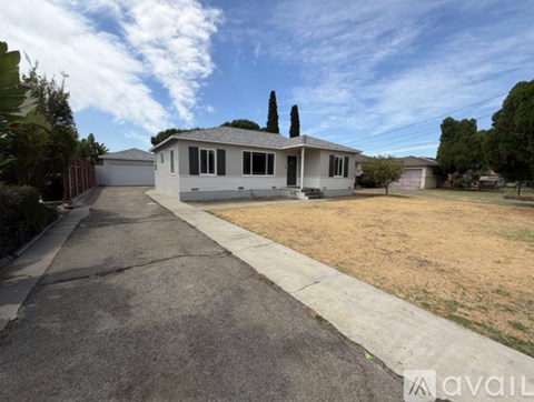 16516 Rosemary Dr 4 Beds Apartment for Rent
