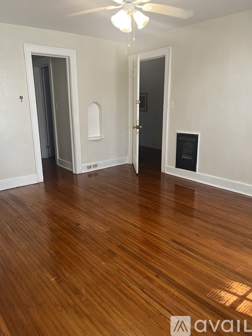 317 City Park Avenue Studio Apartment for Rent - Photo gallery 1