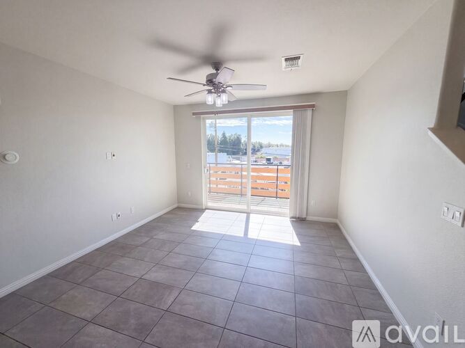 1904 Dobbin Dr 4 Beds Single Family Home for Rent - Photo gallery 5