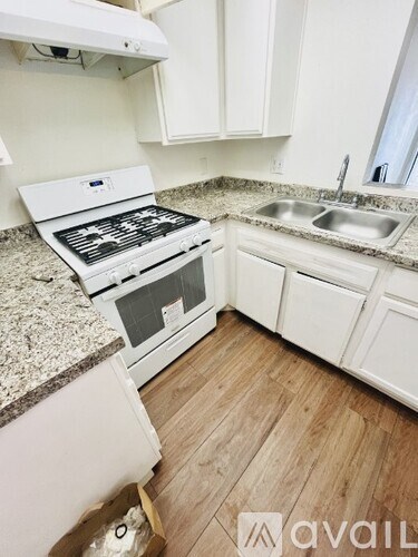 600 W 3Rd St 1 Apartment for Rent