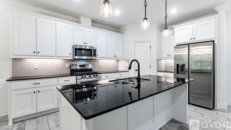 1301 Leslie Street 4 Beds Single Family Home for Rent - Photo gallery 4