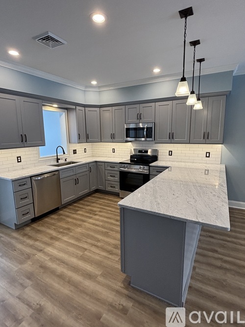 4901 West Swamp Road 3 Beds Single Family Home for Rent - Photo gallery 4