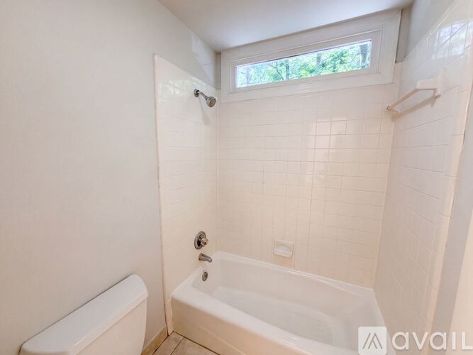 5807 Fox Briar Way 4 Beds Single Family Home for Rent - Photo gallery 3