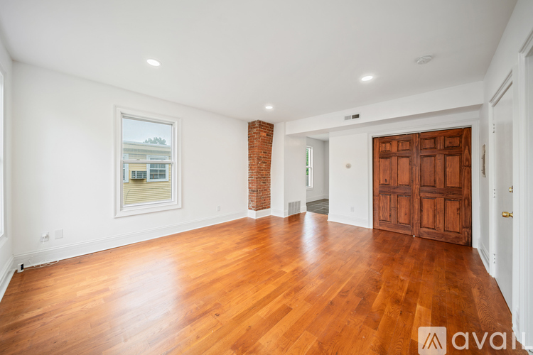 347 Alden Ave Studio Apartment for Rent - Photo gallery 5