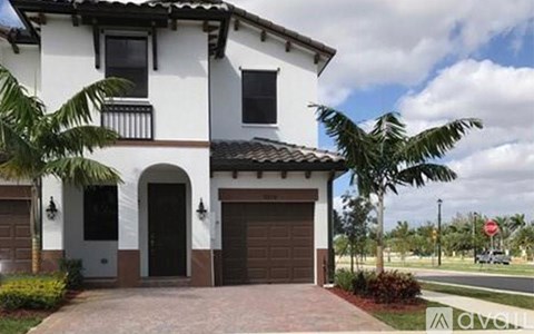 8878 NW 103Rd Ave 4 Beds Apartment for Rent
