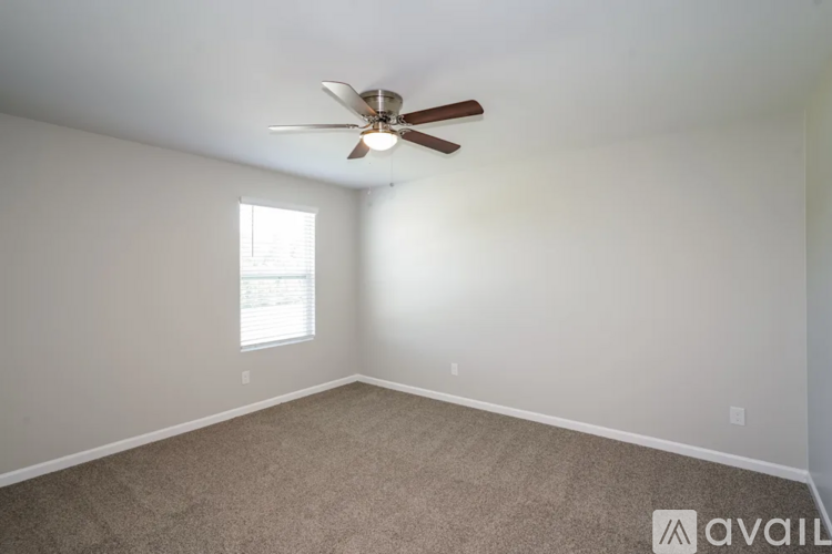 7316 Scotlyn Way 4 Beds Single Family Home for Rent - Photo gallery 2