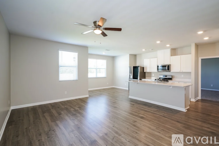 7316 Scotlyn Way 4 Beds Single Family Home for Rent - Photo gallery 4