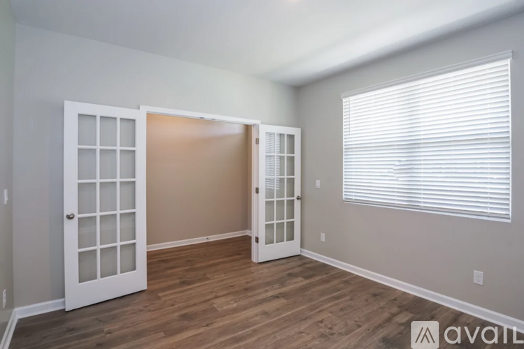 7316 Scotlyn Way 4 Beds Single Family Home for Rent - Photo gallery 5