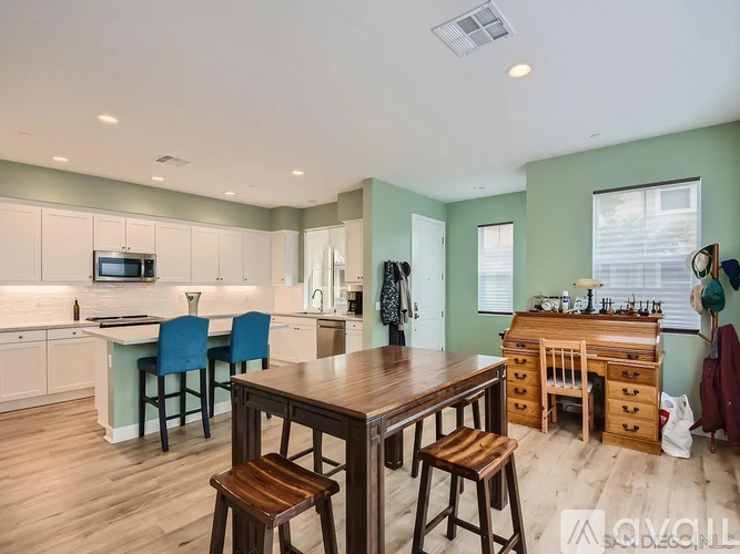 8710 Barbados Lane 4 Beds Townhouse for Rent - Photo gallery 3