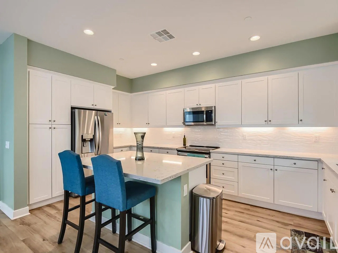 8710 Barbados Lane 4 Beds Townhouse for Rent - Photo gallery 4