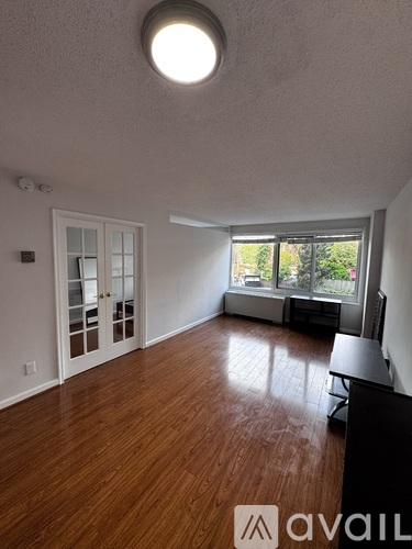 1330 New Hampshire Ave NW 1 Condo for Rent - Photo gallery 2