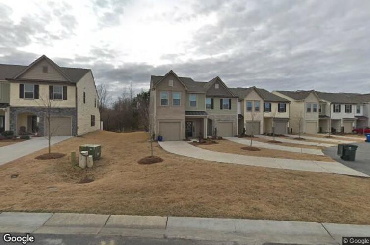 3719 Landshire View Lane 3 Beds Single Family Home for Rent - Photo gallery 2