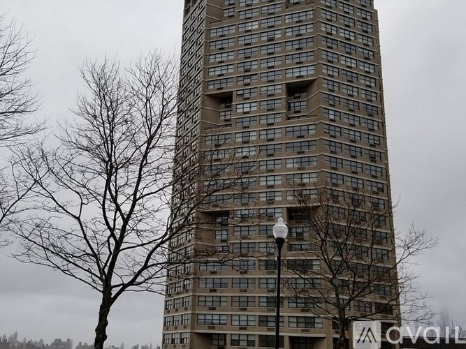 7000 Boulevard E 2 Beds Apartment for Rent - Photo gallery 1