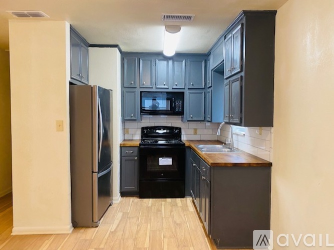 509 Plantation St 3 Beds Single Family Home for Rent - Photo gallery 4