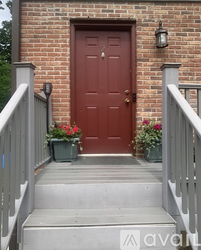 726 Ohio Pike 2 Beds Apartment for Rent - Photo gallery 1