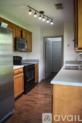 18396 Peyton Lane 3 Beds Single Family Home for Rent - Photo gallery 2