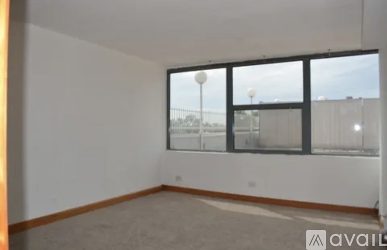 7234 West North Avenue 1 Condo for Rent - Photo gallery 5