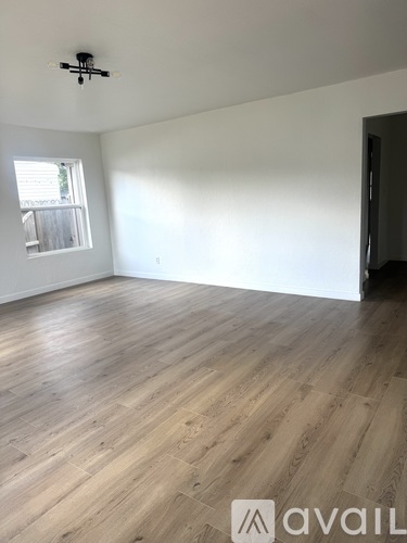 1720 Northwest 19th Street 3 Beds Single Family Home for Rent - Photo gallery 4