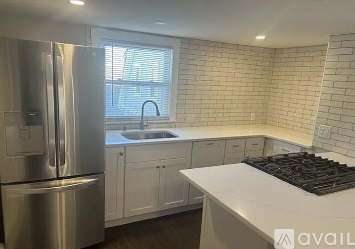 433 Lincoln Avenue 2 Beds Apartment for Rent - Photo gallery 4