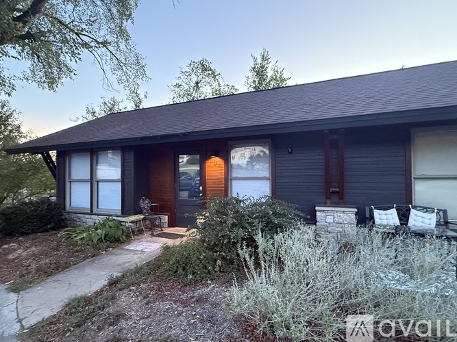 105 Woodsdale Dr 1 Apartment for Rent - Photo gallery 1