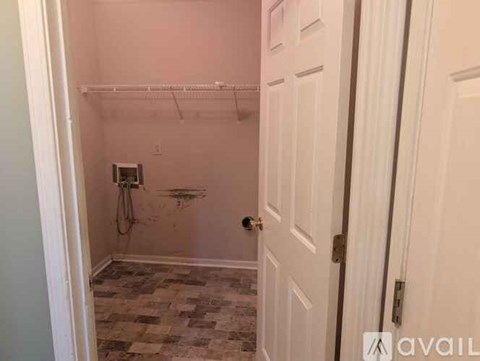 5464 Hunnington Mill Drive 3 Beds Apartment for Rent