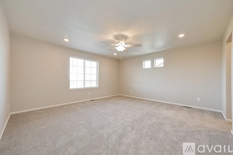 2511 North Raleigh Street 3 Beds Single Family Home for Rent - Photo gallery 3
