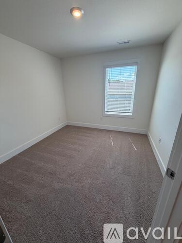 247 Jace Wy 3 Beds Townhouse for Rent - Photo gallery 1