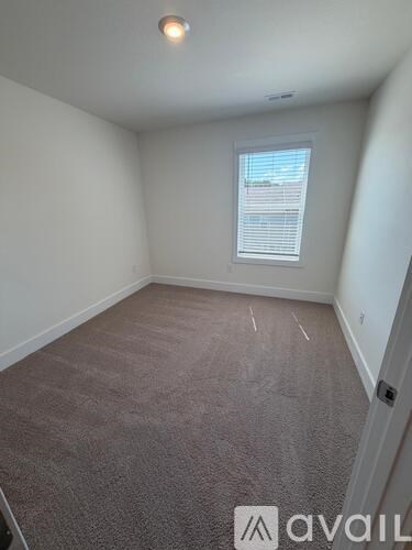 247 Jace Wy 3 Beds Apartment for Rent