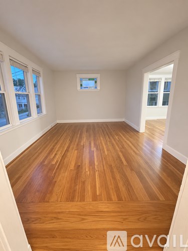 15 Paul Street 2 Beds Apartment for Rent