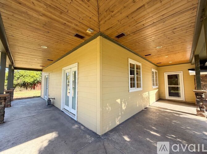 8234 Fair Way 3 Beds Single Family Home for Rent - Photo gallery 4