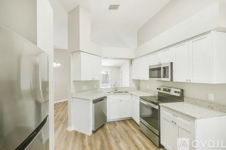 13408 Prestwick Dr 3 Beds Single Family Home for Rent - Photo gallery 2