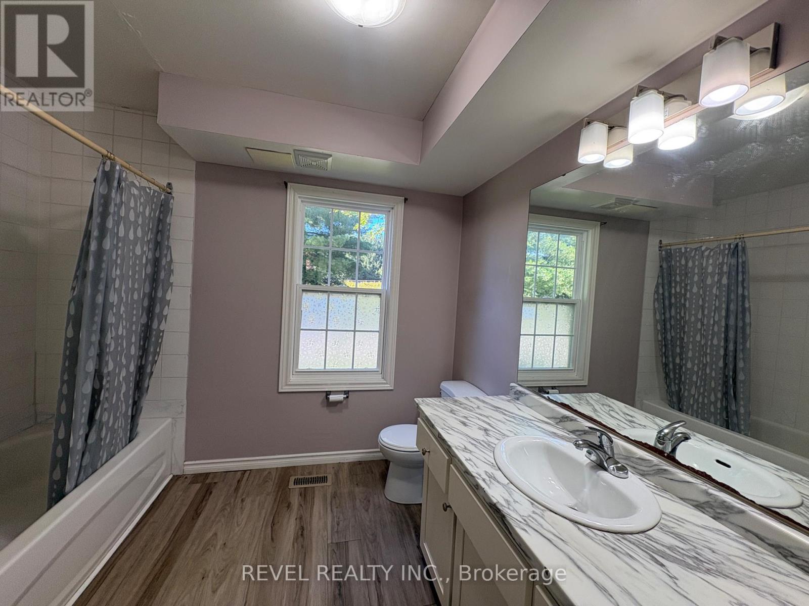 3 bedroom apartment - 247154 5 SIDE ROAD, Mono 2
