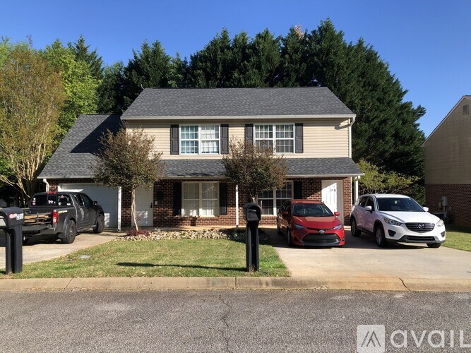 201 Springfield Circle 3 Beds Townhouse for Rent - Photo gallery 1