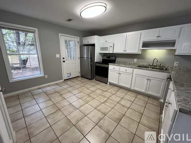 201 Springfield Circle 3 Beds Townhouse for Rent - Photo gallery 4
