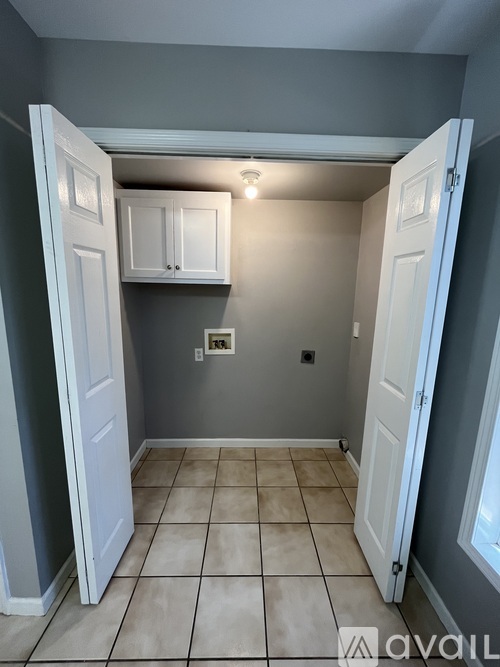 201 Springfield Circle 3 Beds Townhouse for Rent - Photo gallery 5