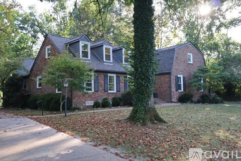 605 Williamsburg Drive 5 Beds Apartment for Rent