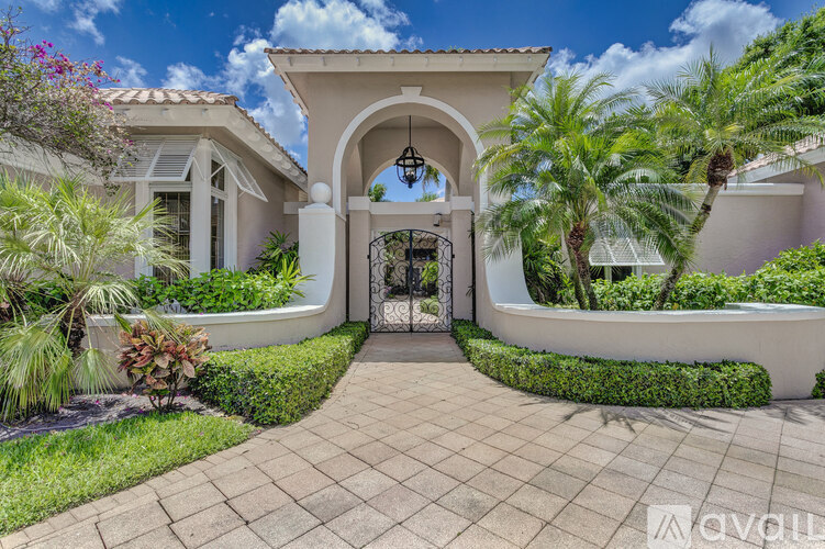 21 Saint George Place 5 Beds Single Family Home for Rent - Photo gallery 3