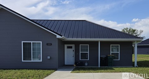 506 Eagle St 3 Beds Apartment for Rent